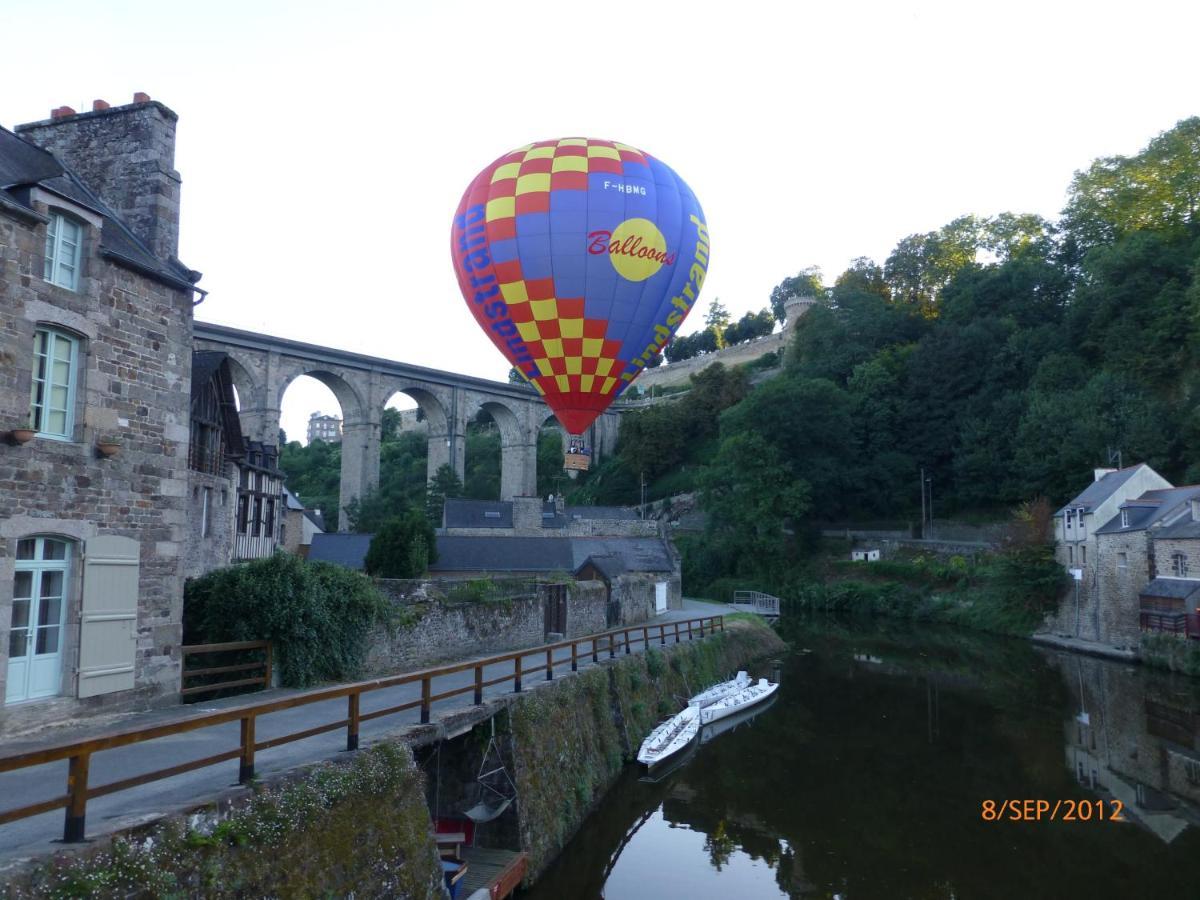Le Logis De La Cour De Bretagne Au Port De Dinan Lanvallay Buitenkant foto