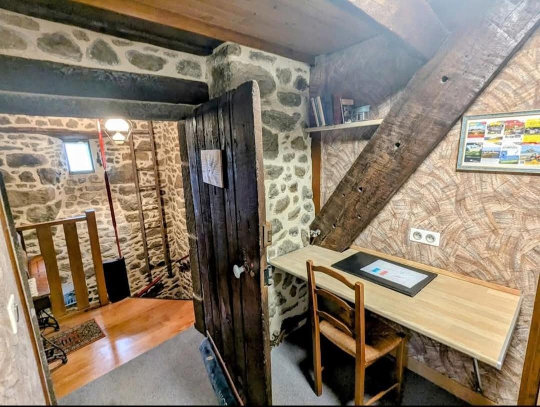 Le Logis De La Cour De Bretagne Au Port De Dinan Lanvallay Buitenkant foto